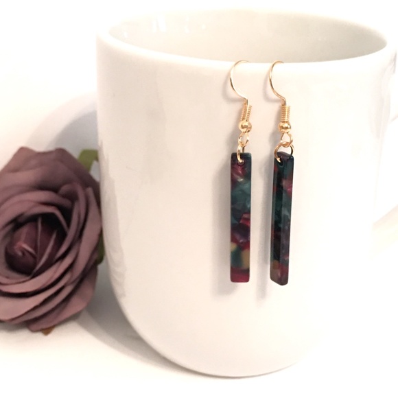Eggplant Tortoise Shell Bar Minimalist Dangle Earrings - Picture 1 of 5